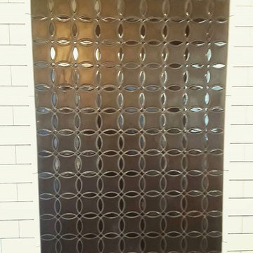 white subway tiles with charcoal grout