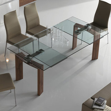Daytona Dining Table by Cattelan Italia