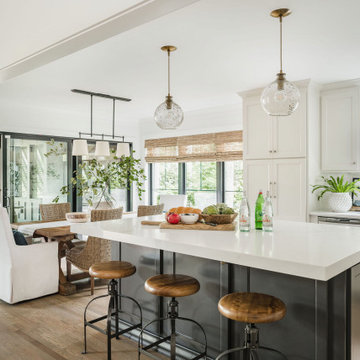 Lake Norman - indoor-outdoor living