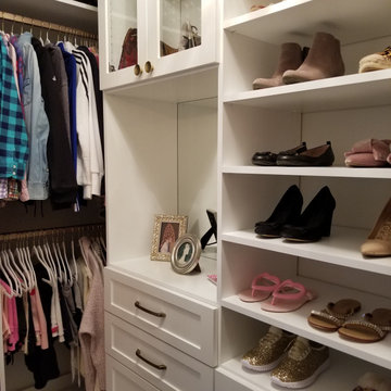 White & Gold Closet for Her (2019)