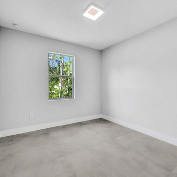 3660 39th Ave NE