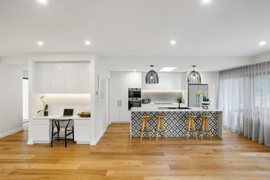 Mid-sized modern kitchen in Sydney.