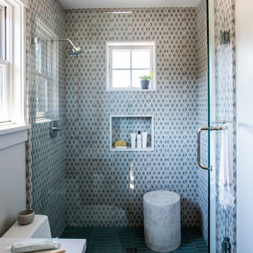 Sunset 2018 Idea House Hand Painted Tiles for Walk-In Shower