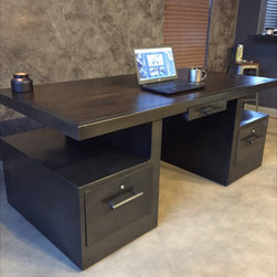 Biscayne desk (plain) - Products