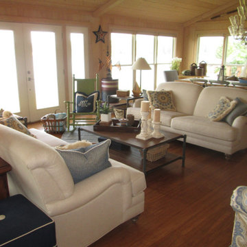 Lakehouse Living