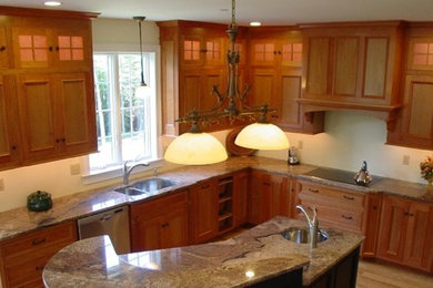 Inspiration for a timeless kitchen remodel in Boston