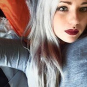 Emma Phythian's photo