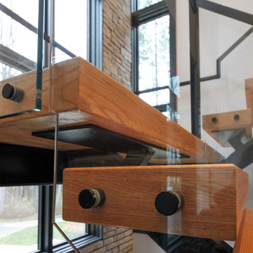 Project #98 | Modern Mono-beam Staircase with Glass Railing
