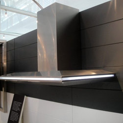 36" Solaris Wall - Range Hoods And Vents