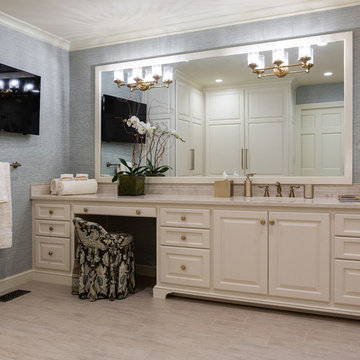 Master Suite in Paola, KS