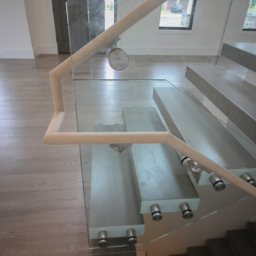 Project #80 | Mono-Beam Staircase with Glass Panels