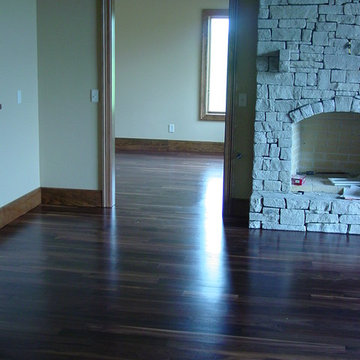 Vinyl & Laminate Lifestyles