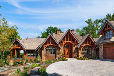 Mountain style home design photo in Minneapolis