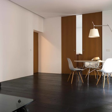 Reestructuración integral de vivienda "Casa de las Flores"