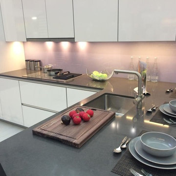 decorative glass splashbacks
