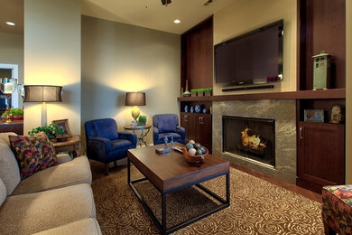 Example of a trendy living room design in Omaha