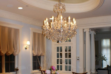Inspiration for a traditional dining room in Chicago.