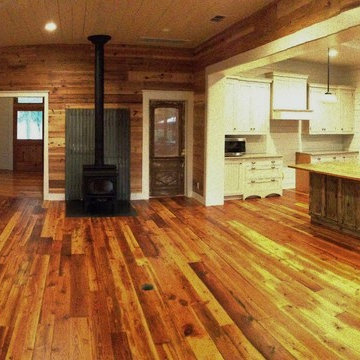 Antique Pine/Ship Lap