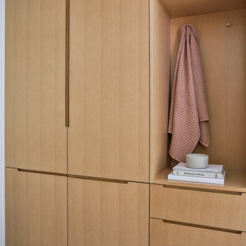 Australian Minimalist Ground-Up