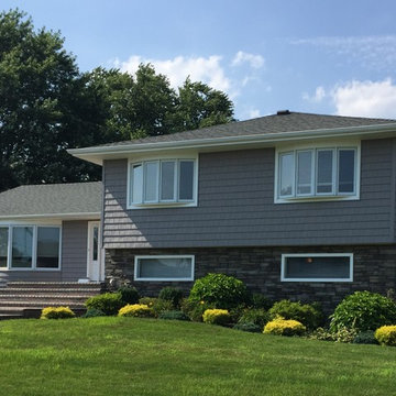 Massapequa Siding - Granite Gray Shakes with Sterling Ledgestone