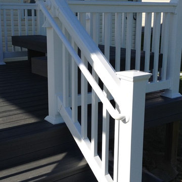 Franklin, OH elegant deck and pergola combination