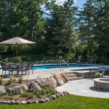 Lake Delavan, WI Swimming Pool and Hot Tub