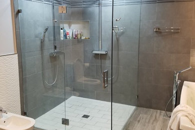 Inspiration for a contemporary bathroom remodel in Miami