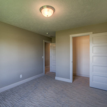 Newport w/ large master & flex room