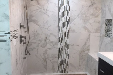 Bathroom - contemporary bathroom idea in Los Angeles