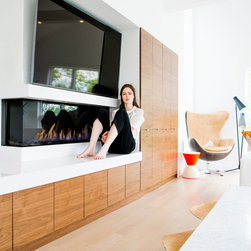 Coco Rocha does Organic Modernism Well - Indoor Fireplaces