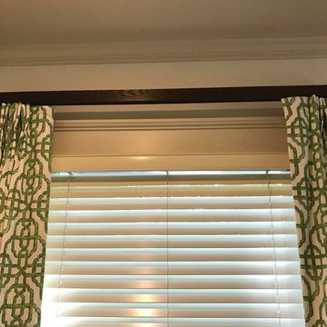 Transitional Living Room Window Treatments
