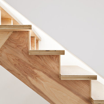120K House Plywood Stair