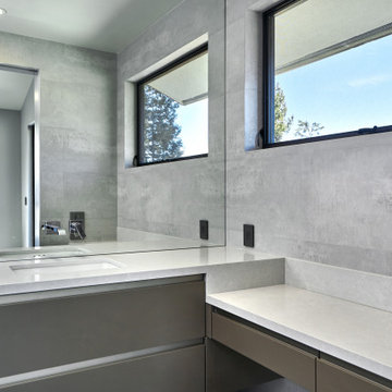 Modern California, Cupertino