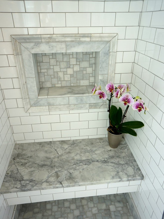 Flip Flops Bathroom Design Ideas, Remodels & Photos