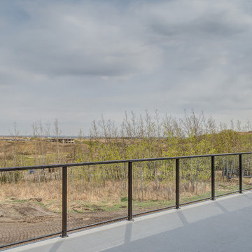 Praise Modern Acreage on Golf Course
