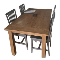 Crate & Barrel Terravida Dining Table With 4 Village Side Chairs - Dining Tables