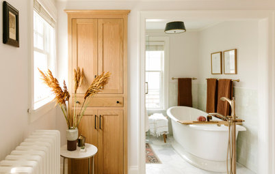 Bathroom of the Week: Warm Wood-and-White Style for Empty Nesters