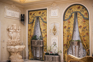 Traditional home design in Saint Petersburg.