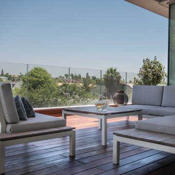 Outdoor terrace lounge
