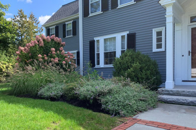 Inspiration for a contemporary landscaping in Boston.