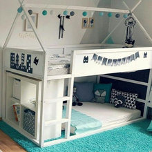 AUGUSTS ROOM