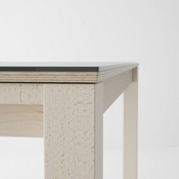Quadra Mesa Table Closeup - Products