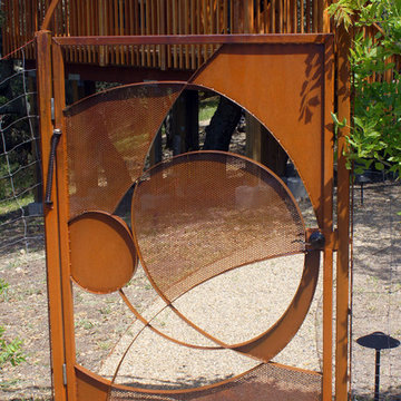 Circles Gate