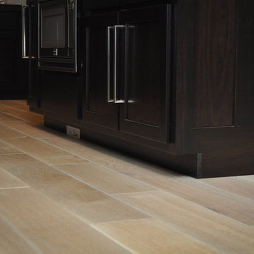 WHITE OAK WIREBRUSH RUBIO DC SMOKE