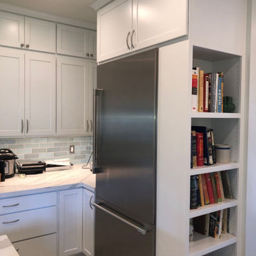 White Face-Framed Kitchen with Full Overlay Doors