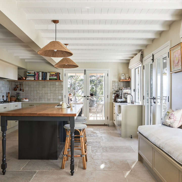 75 Beautiful Country Kitchen Ideas Designs June 2025 Houzz AU F161f662047d4f28 3866 W720 H720 B2 P0