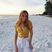 Nicole Becker's photo