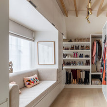 WALK IN CLOSET
