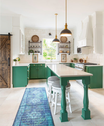 New This Week: 8 Kitchens With Gorgeous Green Cabinets