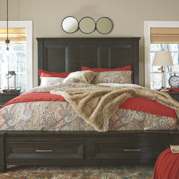 Townser Queen Panel Bed with Storage